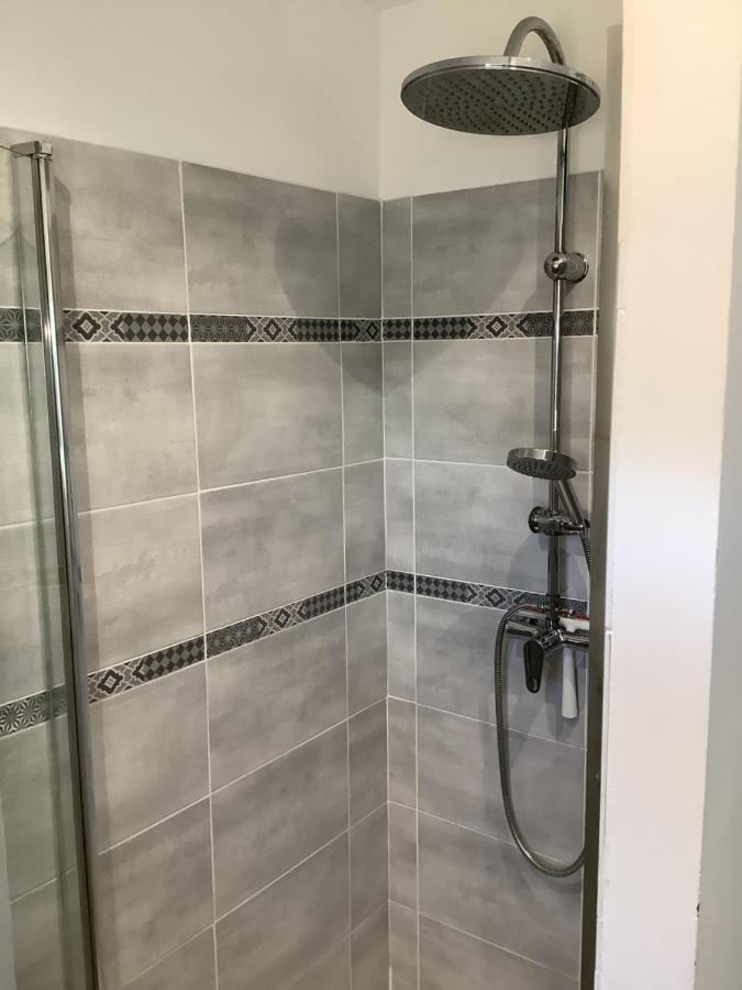 Un Sejour Entre Nimes Et Montpellier Appartement Souvignargues Buitenkant foto