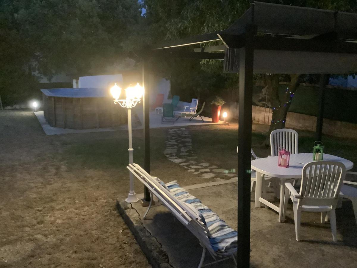 Un Sejour Entre Nimes Et Montpellier Appartement Souvignargues Buitenkant foto